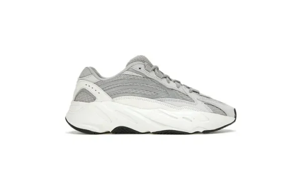 700 White