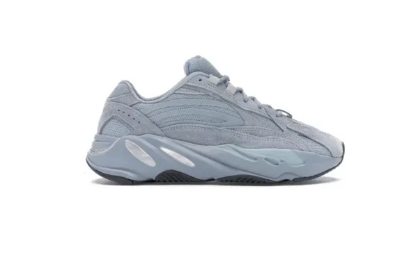 700 Light Blue
