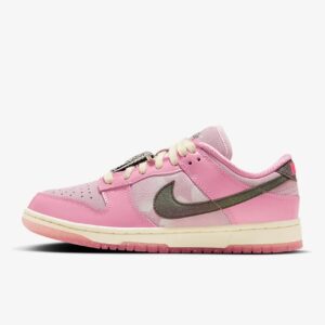Nike dunk Barbie