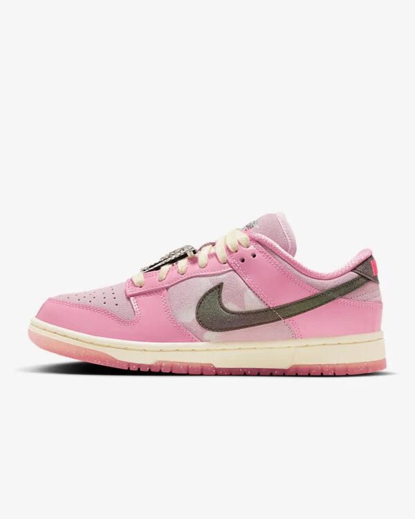 Nike dunk Barbie